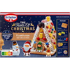 Dr Oetker Gingerbread House and Decorating Set 403g